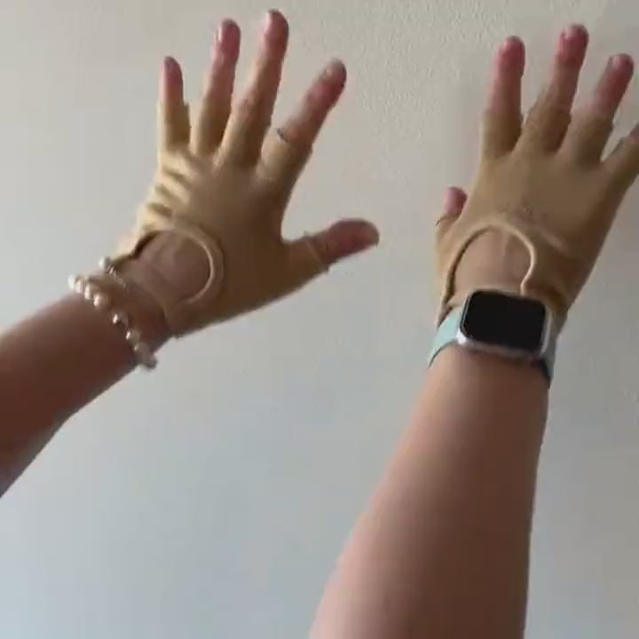 Oat SoftGrip Pilates gloves showoff loop, 720p compressed